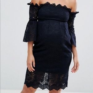 Hope & Ivy navy lace maternity dress